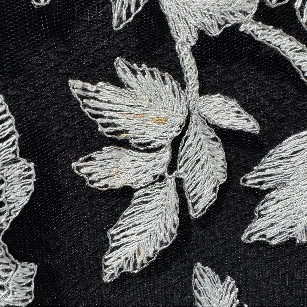 Tadashi Shoji Sentei Gown Ivory Black Embroidered Floral Formal Dress 20Q READ - Picture 12 of 16